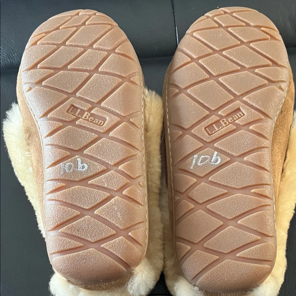 New L.L. Bean Women's Wicked Good Moccasins Slippers Size 10 Women’s - Picture 2 of 2